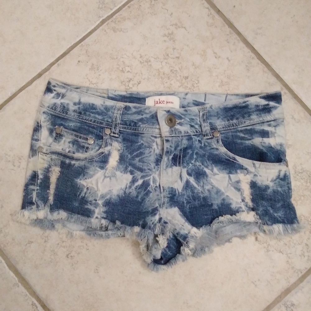 jake jeans | Bleached and Distressed Cutoff Short sz.5